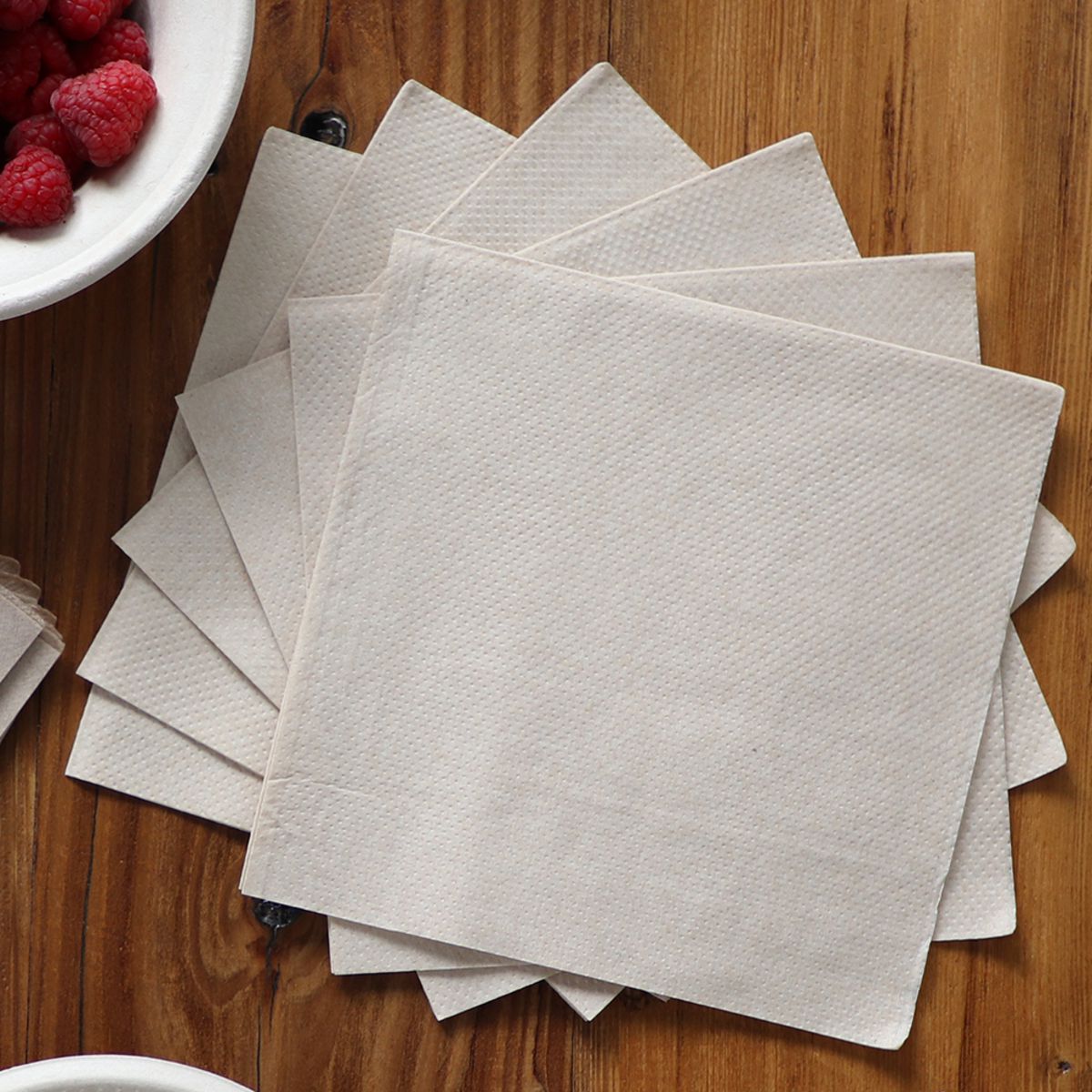 White beverage napkins 1-ply 4000/case - Wellcare