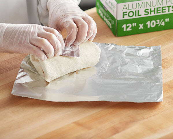 Aluminum foil 12X10.75" Pop-up Sheet 2400/case - Wellcare